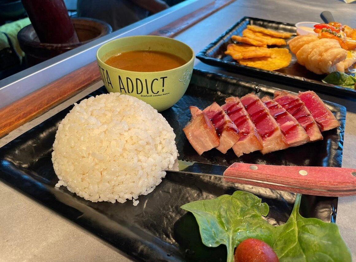La Cocina Del Navegante Culebra Island Flamenco Beach Seared Tuna Rice