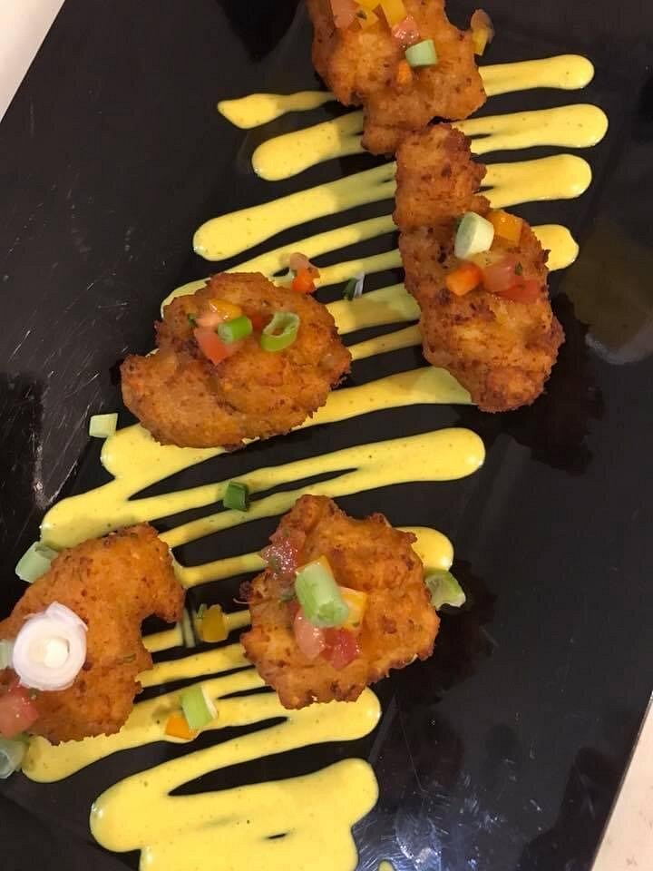 Susies Culebra Island Flamenco Beach Seared Tuna Seafood Fritters