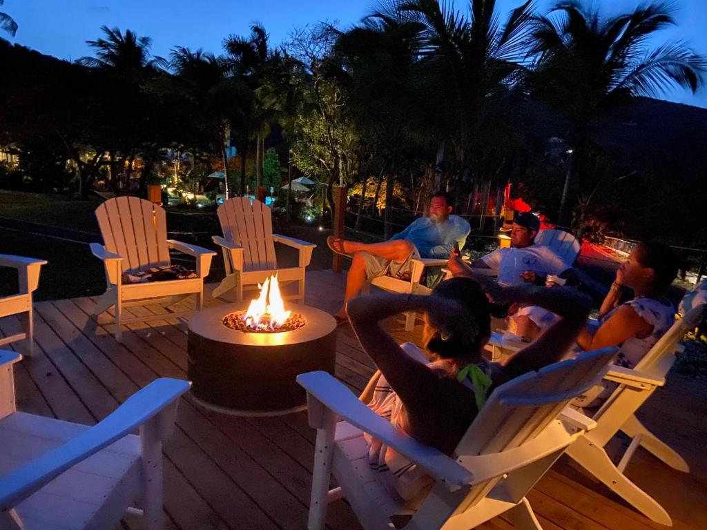 Club Seabourne Hotel Culebra Island Flamenco Beach Fire Pit