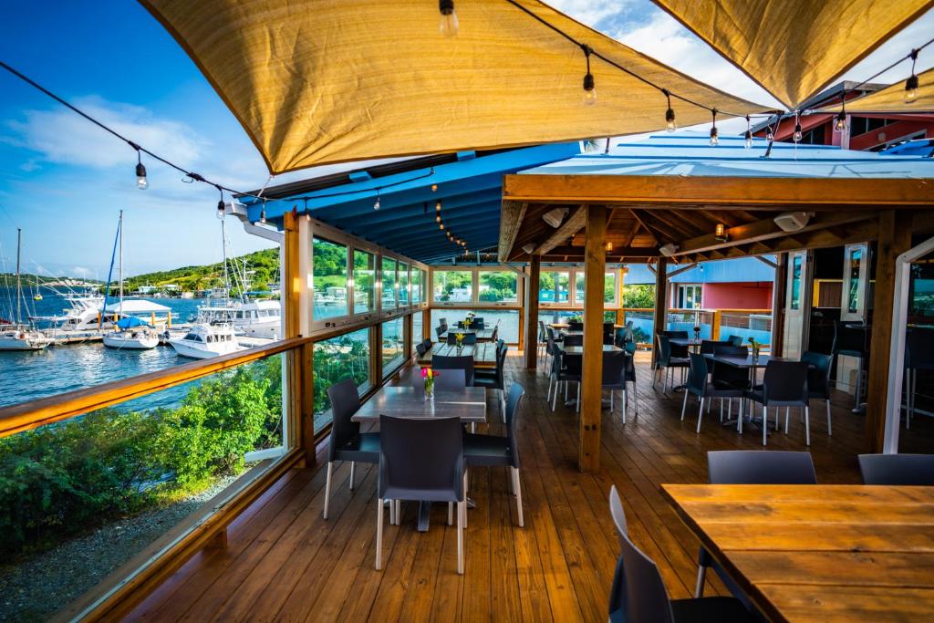 El Navegante De Culebra Culebra Island Flamenco Beach Dockside Restaurant